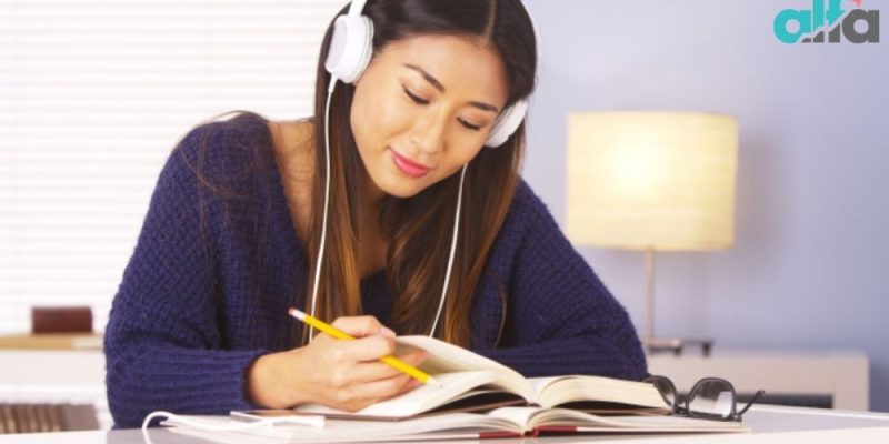 PTE Speaking: How to Enhance Your PTE Oral Fluency?