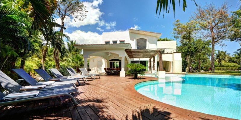 playa Del Carmen luxury villa rentals